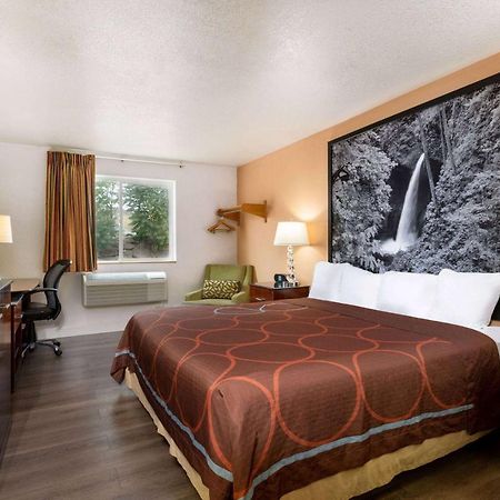 Super 8 By Wyndham The Dalles Or Екстер'єр фото