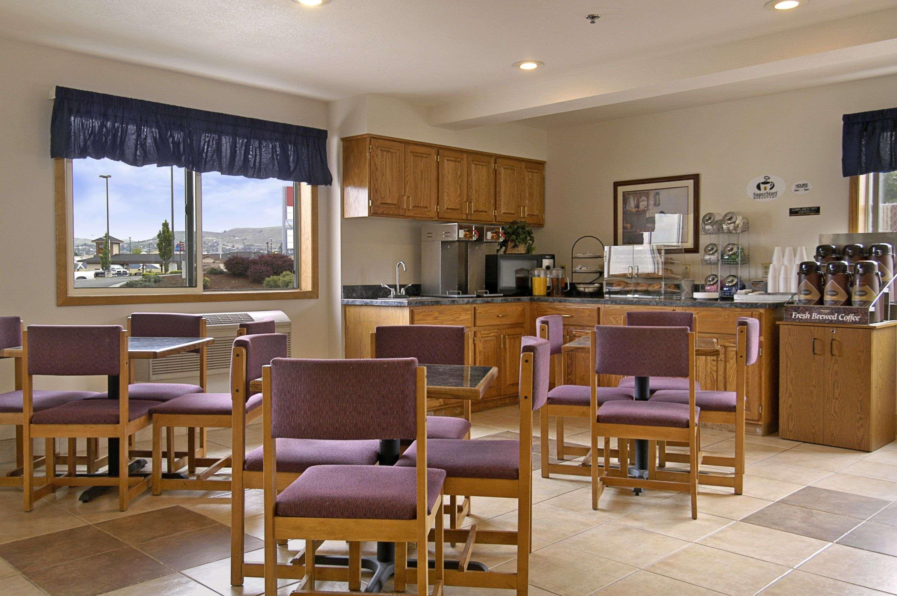 Super 8 By Wyndham The Dalles Or Екстер'єр фото