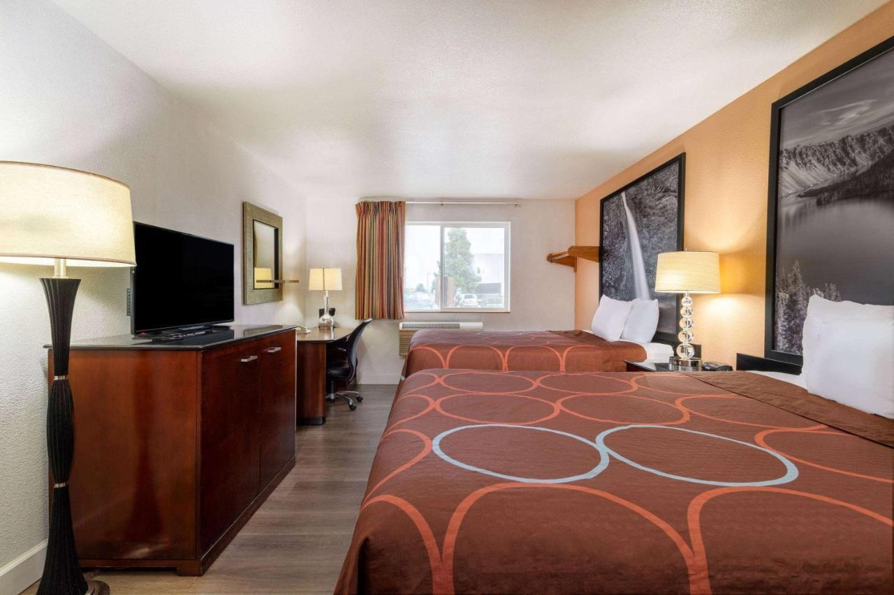Super 8 By Wyndham The Dalles Or Екстер'єр фото