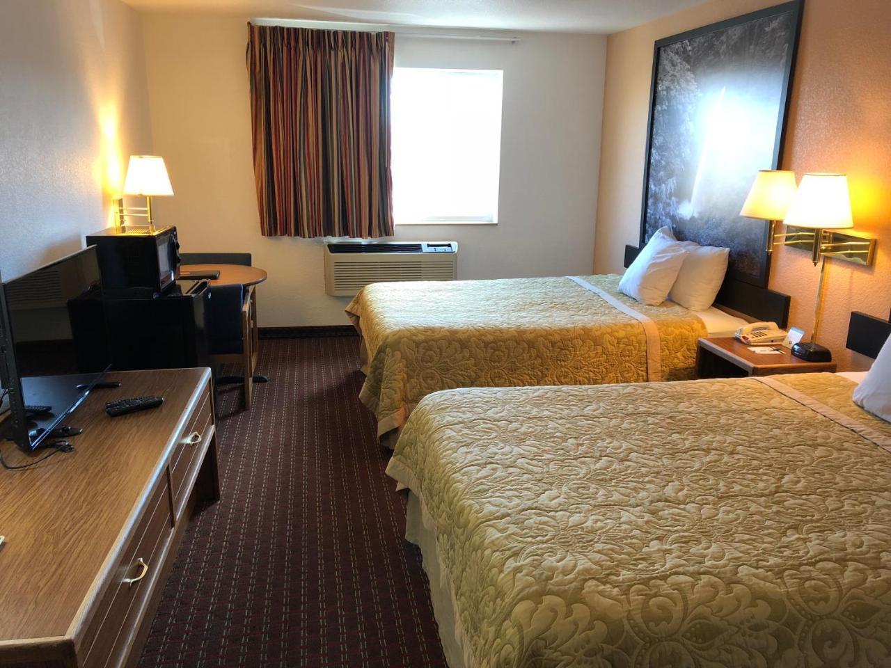 Super 8 By Wyndham The Dalles Or Екстер'єр фото