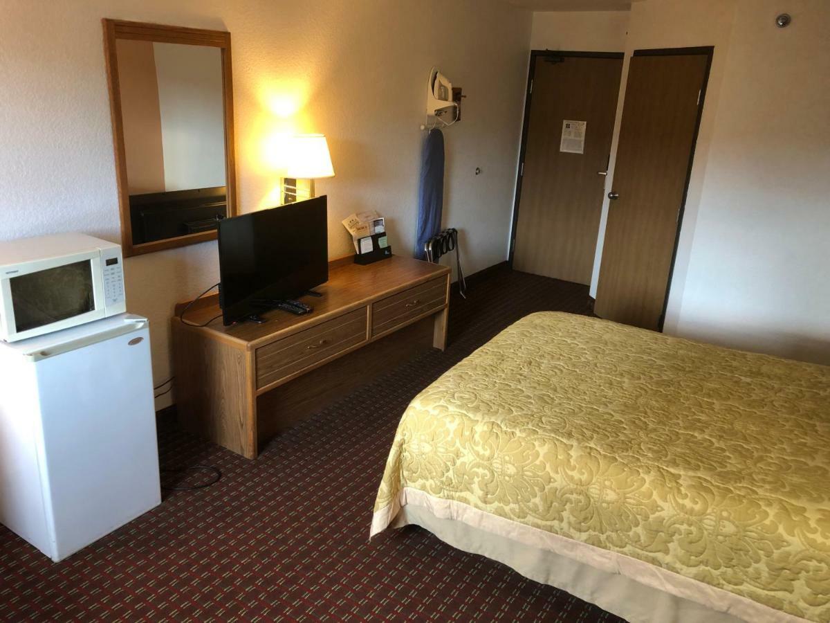 Super 8 By Wyndham The Dalles Or Екстер'єр фото
